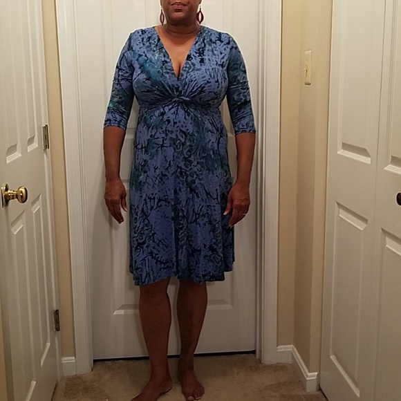 Dunia Medium long sleeve empire waist dress - Picture 2 of 5